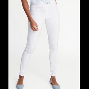 Old Navy White Rockstar Jeggings 14